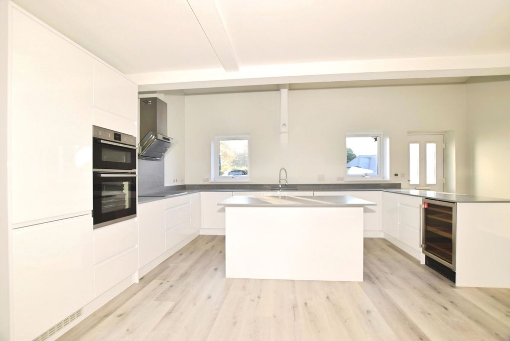 Property photo 3 of 14 User_Edited_Photo...