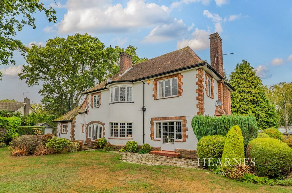 Property photo 1 of 23