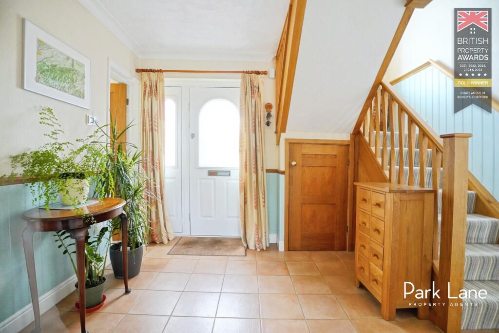 Property photo 3 of 34