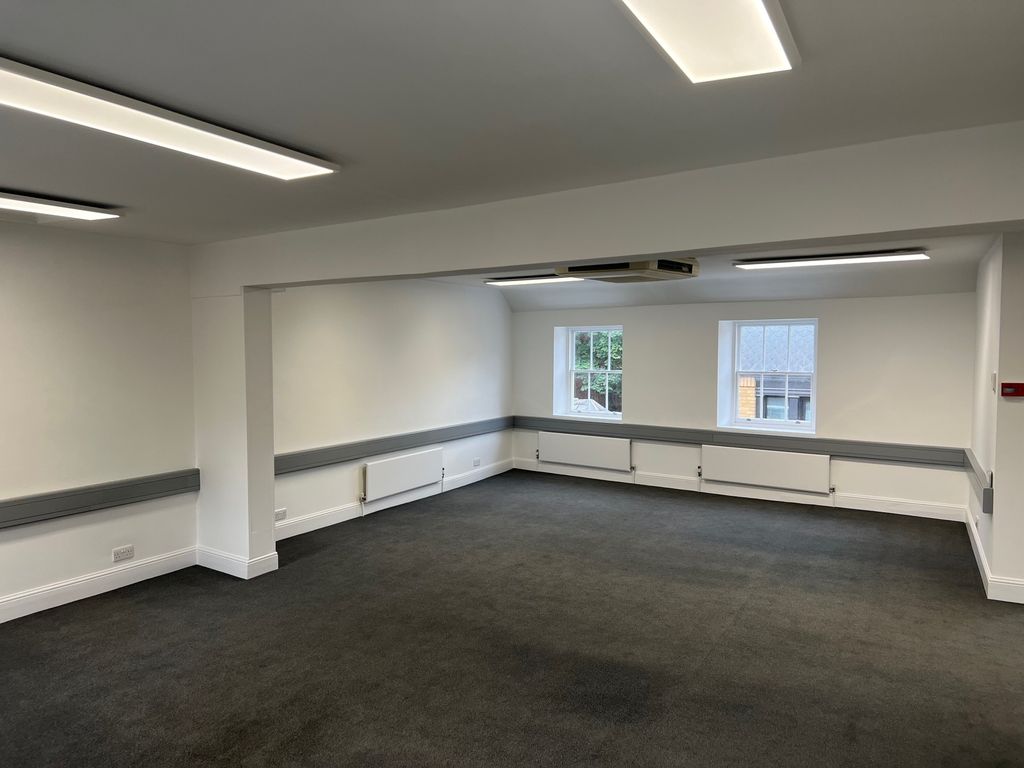 Property photo 2 of 3