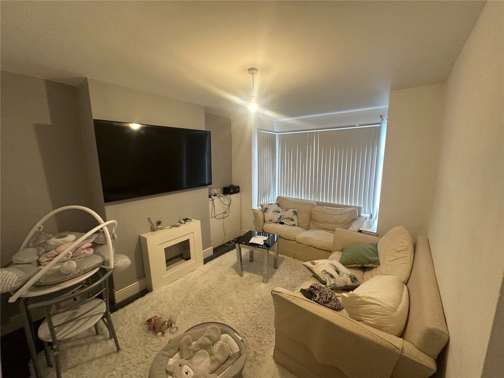 Property photo 2 of 12 Picture No. 07