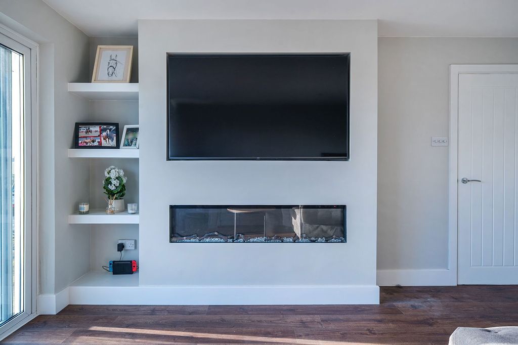 Property photo 3 of 13