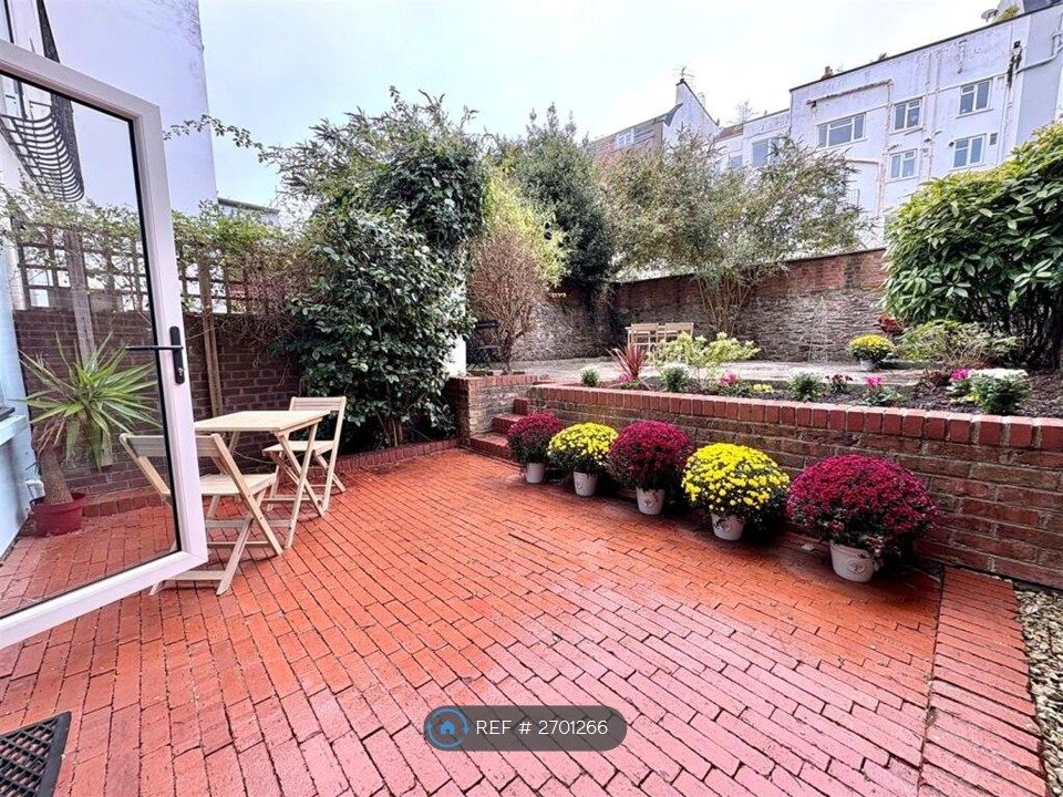 Property photo 2 of 10 Lower Area Of Garden