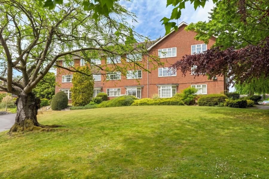 Property photo 1 of 9