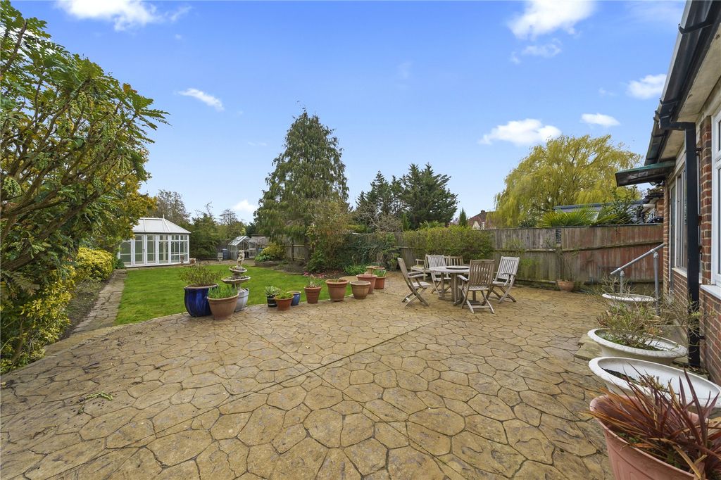 Property photo 3 of 22 Picture No. 19