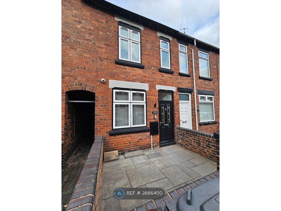 Property photo 2 of 20