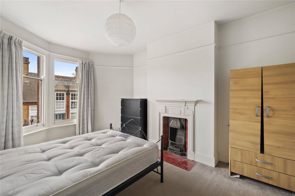 Property photo 3 of 11 Picture No. 16