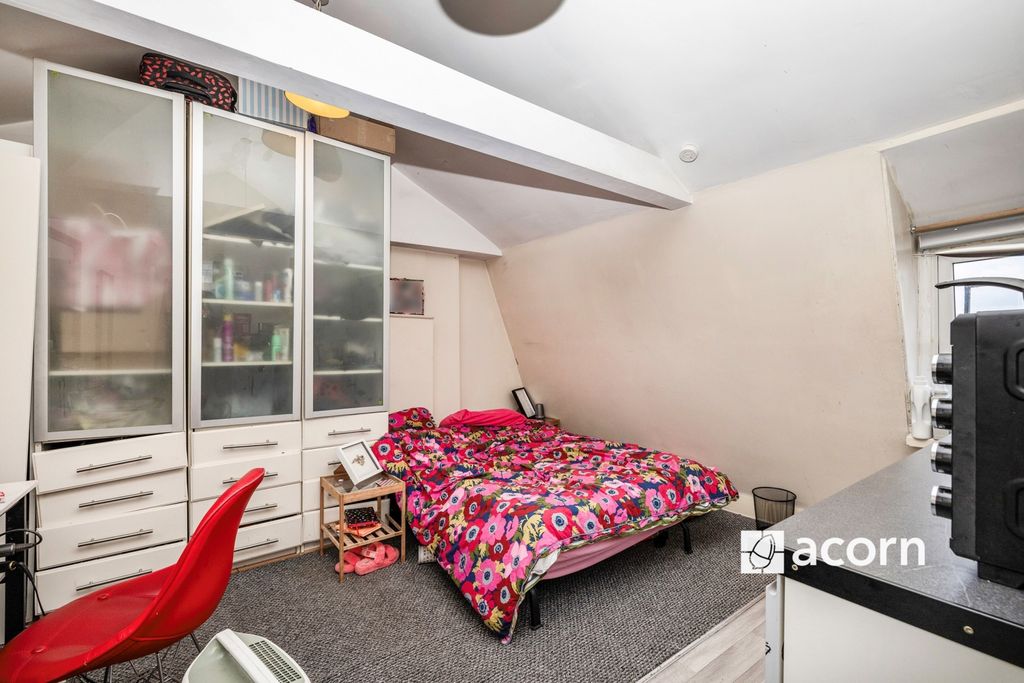 Property photo 2 of 15 66Bccdca-1Ada-F01...