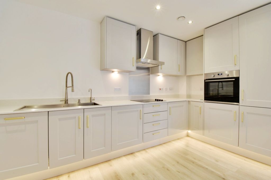 Property photo 3 of 10 Picture No. 17