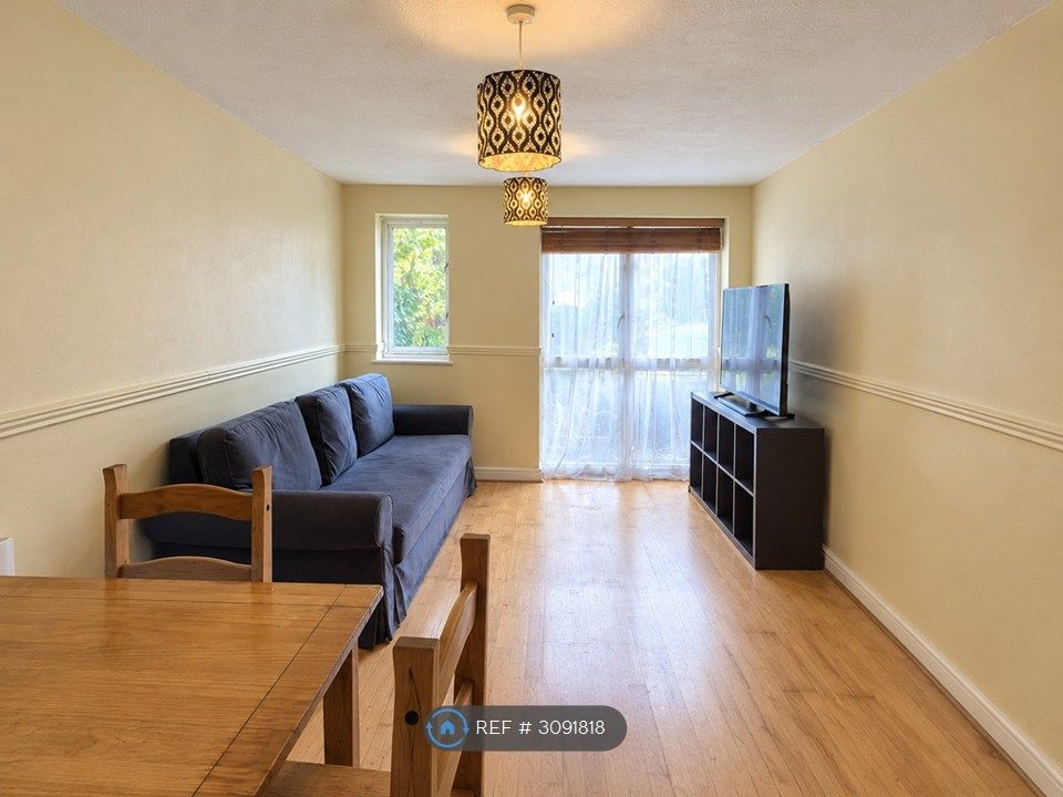 Property photo 2 of 5