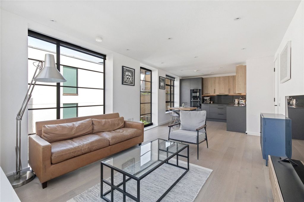 Property photo 1 of 11 Picture No. 07