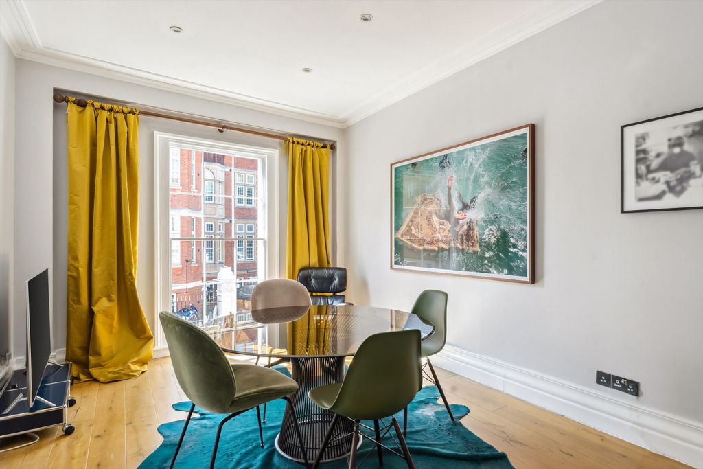 Property photo 3 of 11 Image