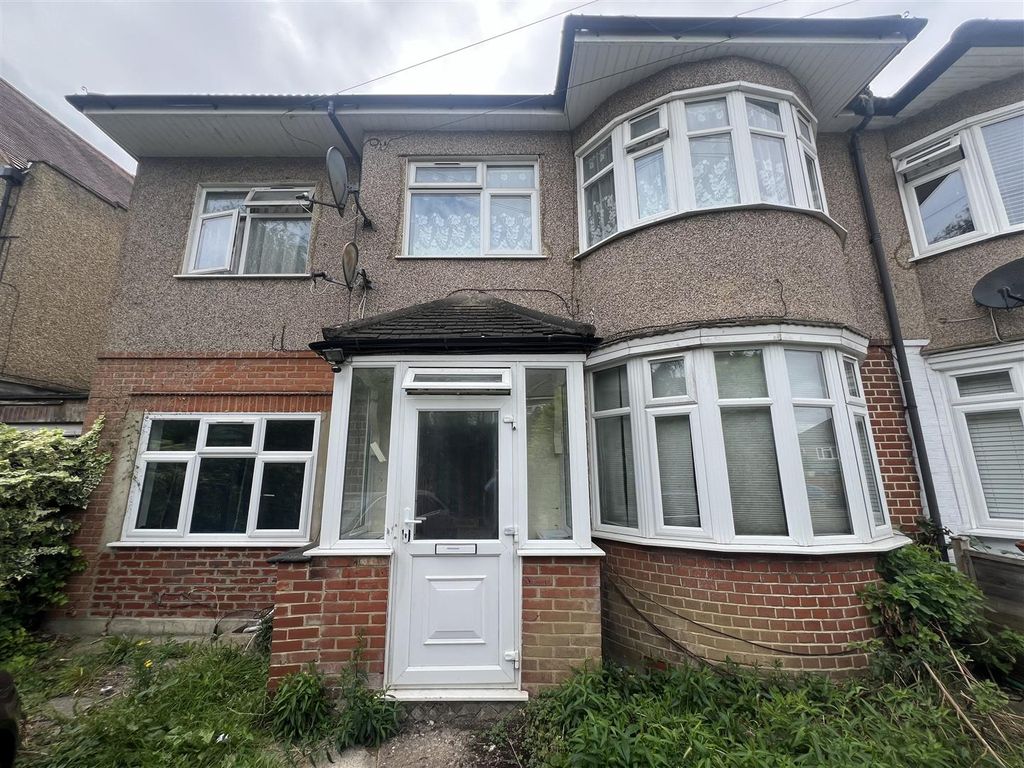 Property photo 1 of 7 Front.Jpg