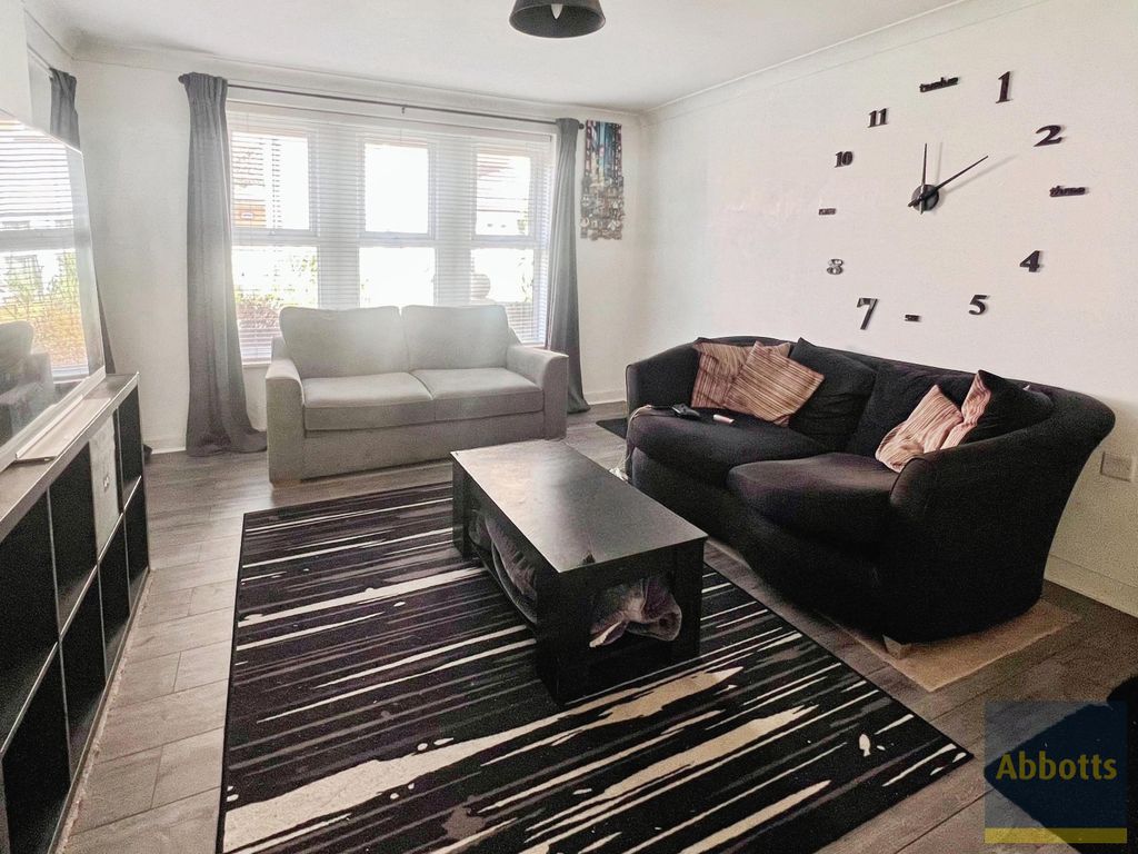 Property photo 1 of 5