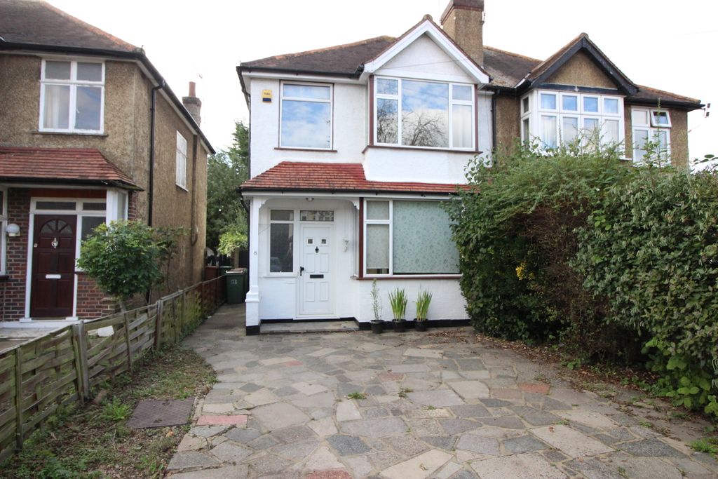 Property photo 1 of 9