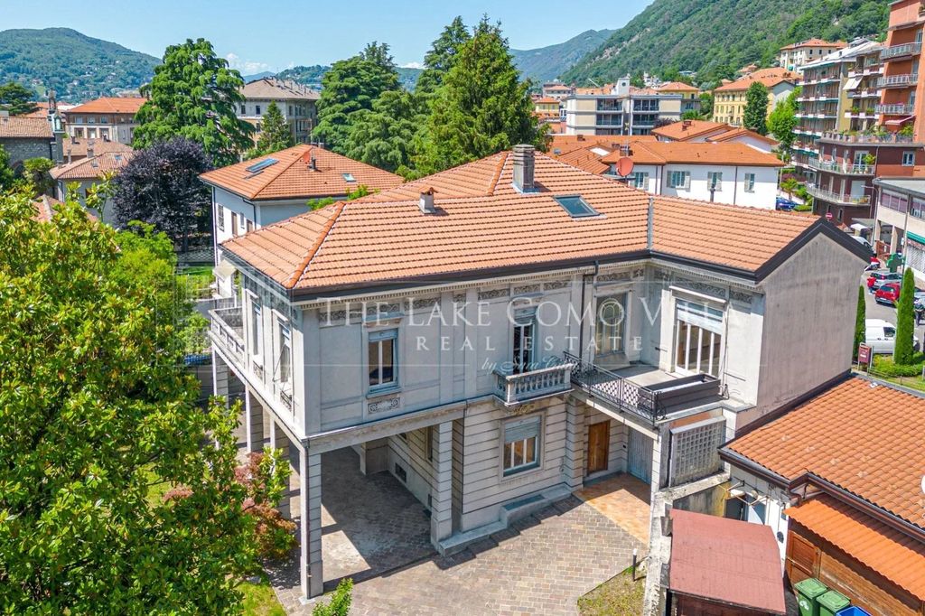 Property photo 2 of 35