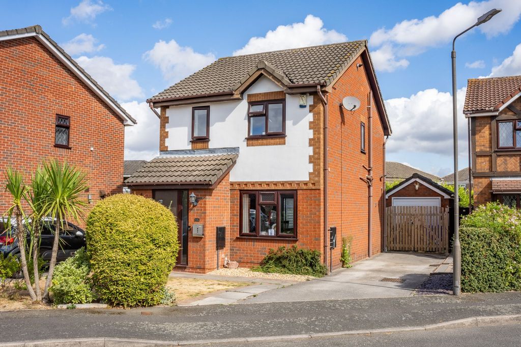 Property photo 1 of 16
