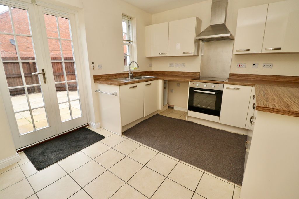 Property photo 3 of 17 Img_1793