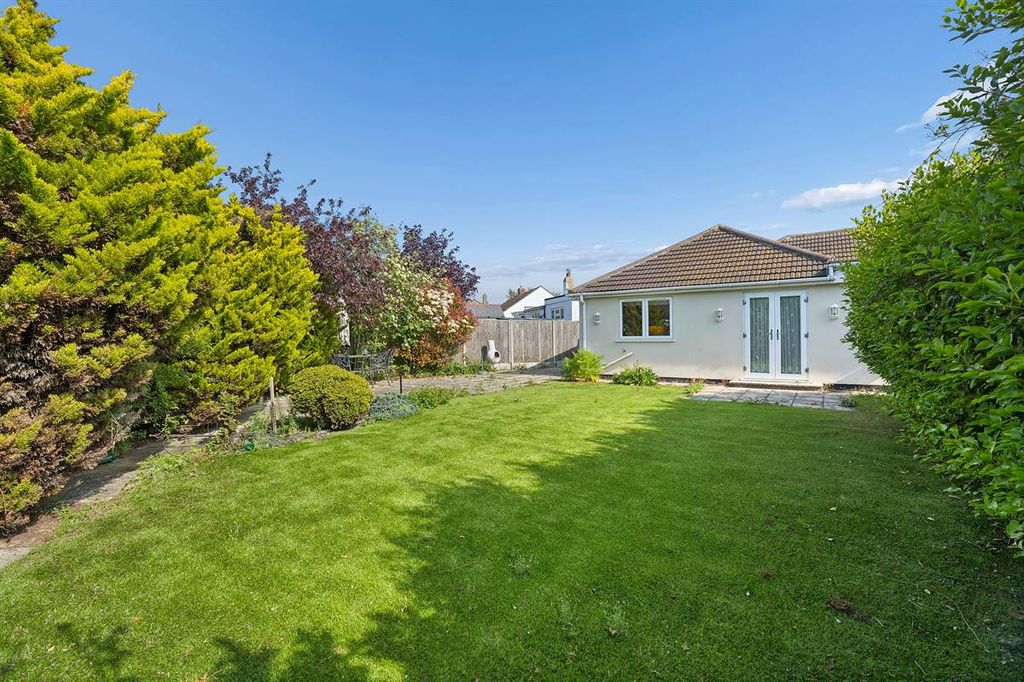 Property photo 2 of 16
