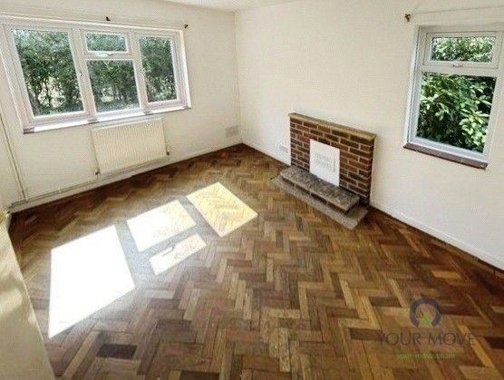 Property photo 3 of 20 Dining Room