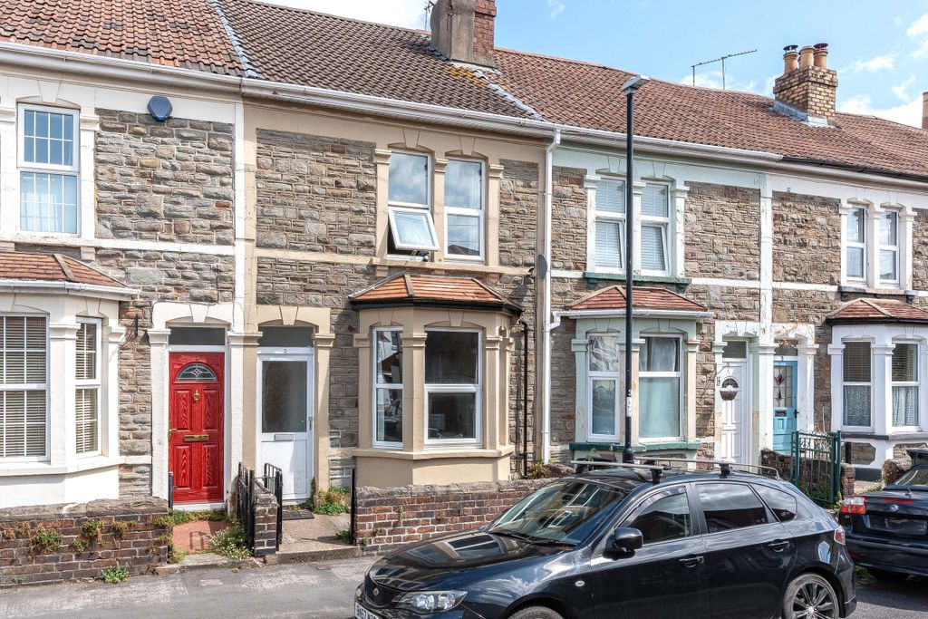 Property photo 1 of 14 1
