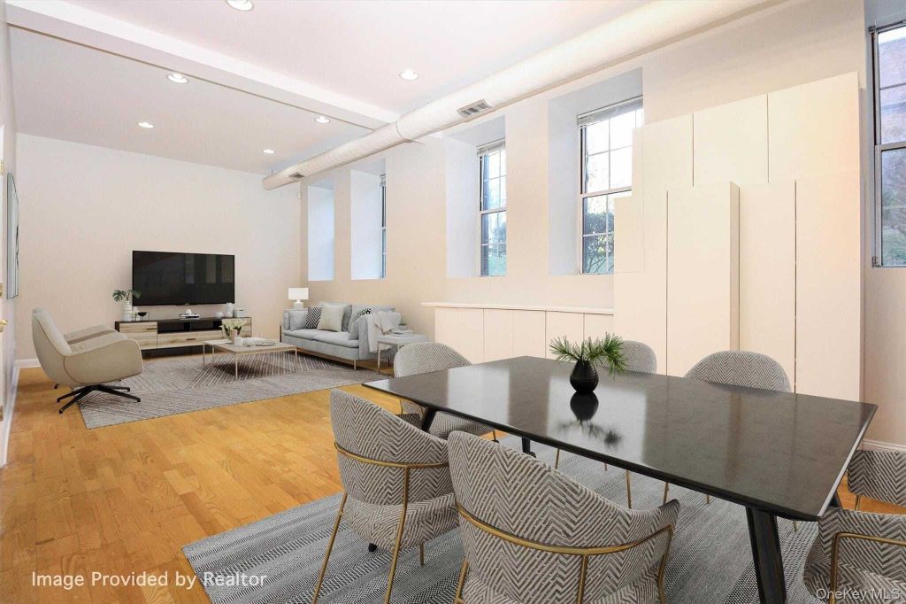 Property photo 3 of 26 <Alttext/>