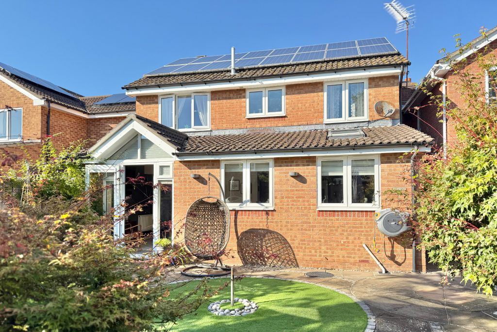 Property photo 1 of 21 Rear