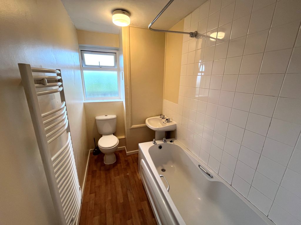 Property photo 3 of 9 Image