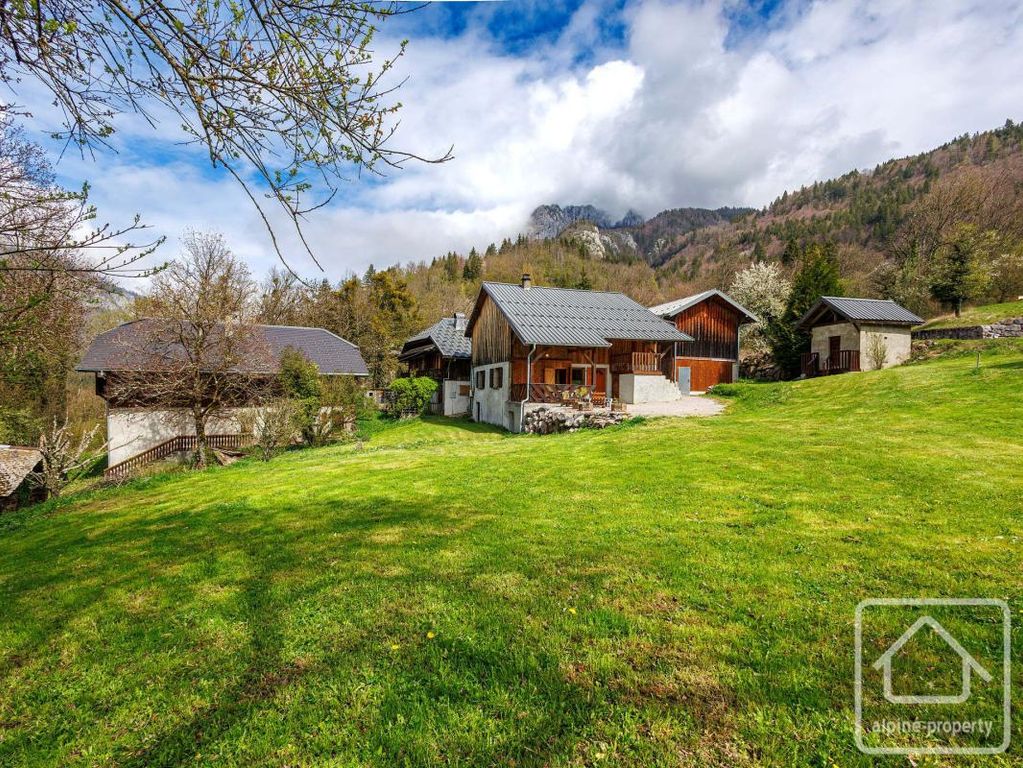 Property photo 3 of 36