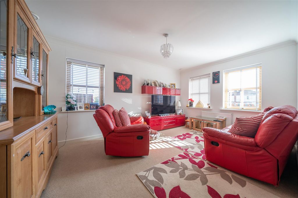 Property photo 2 of 15 Dsc01537.Jpg