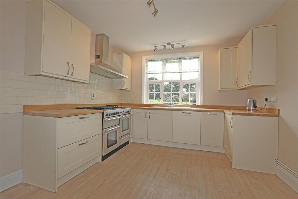 Property photo 2 of 22 Img_6366.Jpg