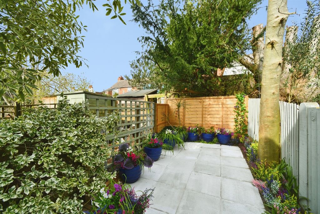 Property photo 3 of 14