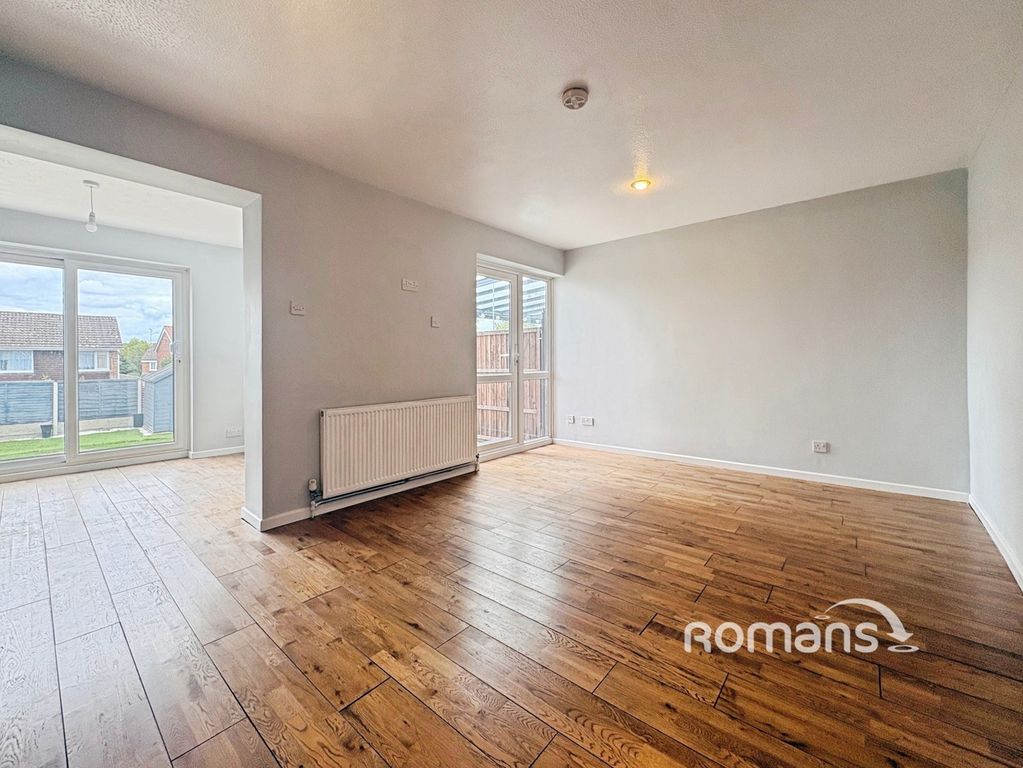 Property photo 3 of 19 Pbox-Img.Jpg