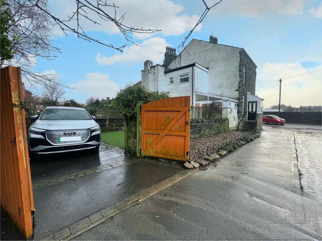 Property photo 1 of 38 Picture No. 46