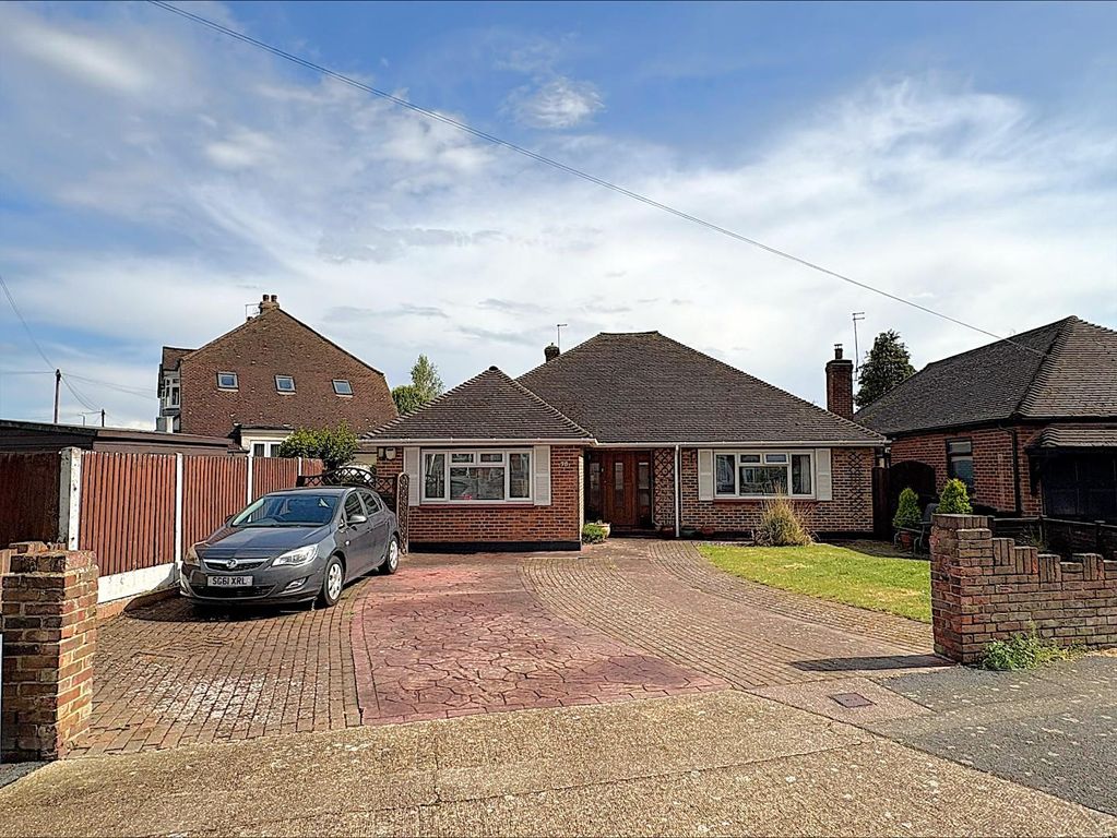 Property photo 2 of 23