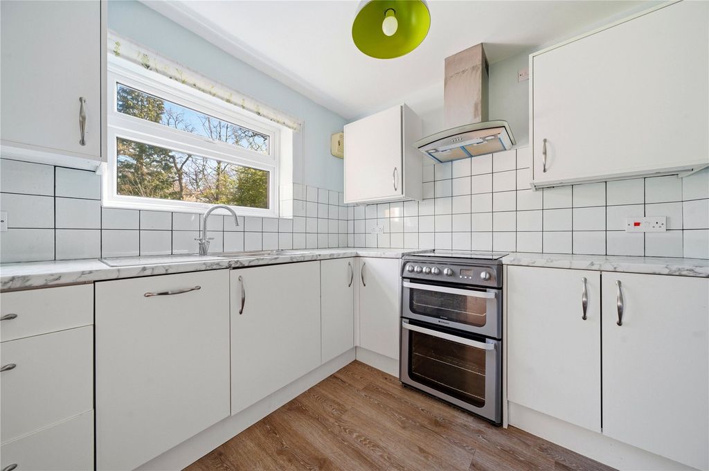 Property photo 3 of 23 Picture No. 23