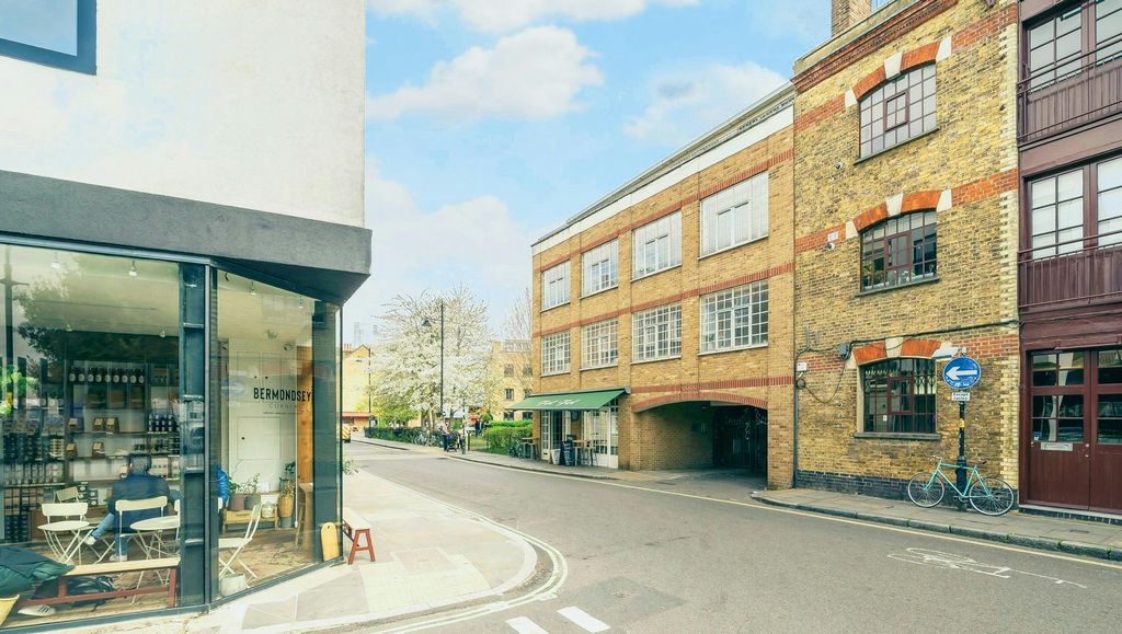 Property photo 1 of 6 Frontage.Jpg