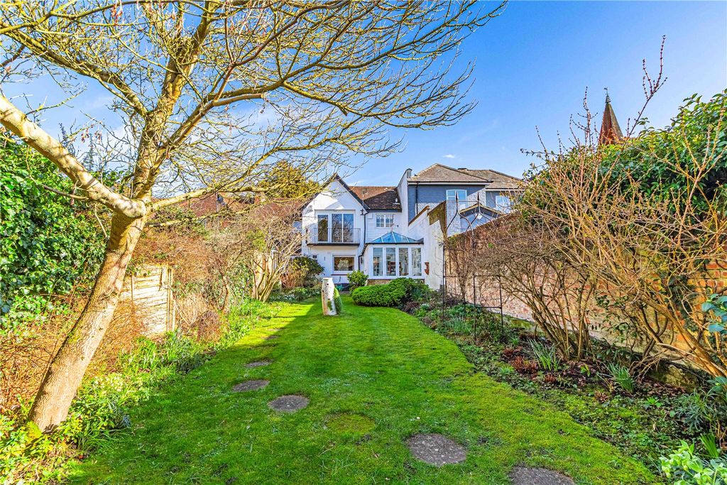 Property photo 1 of 27 Picture No. 31