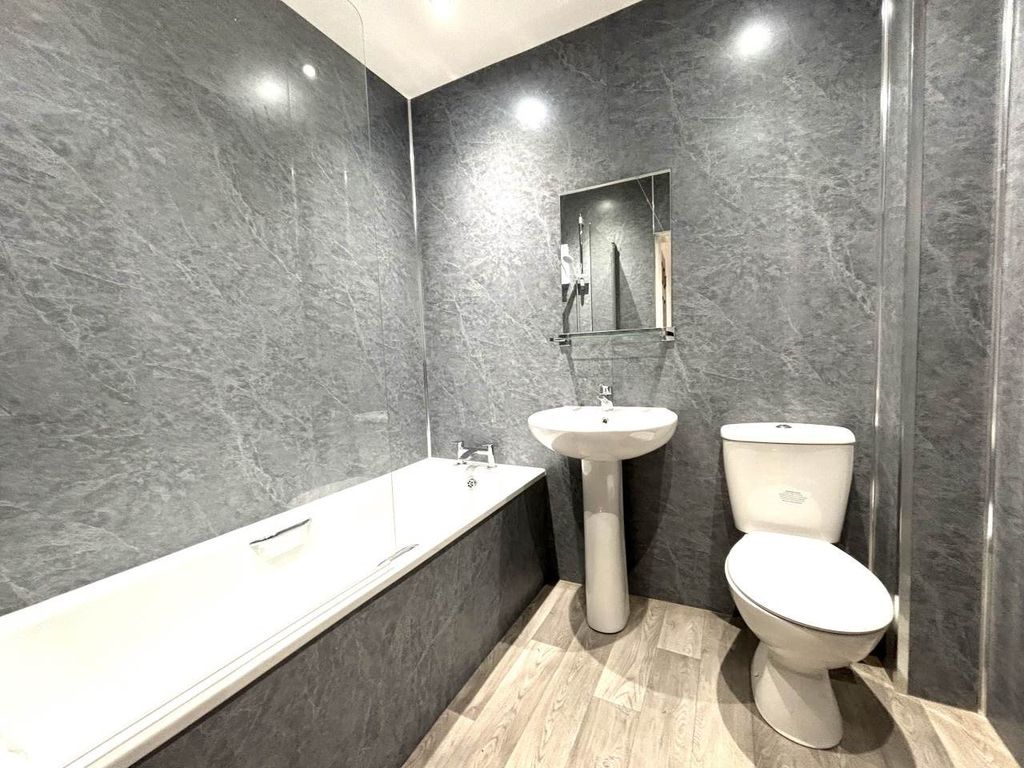 Property photo 3 of 9 Img_4729