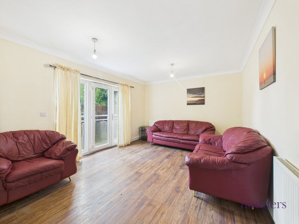 Property photo 3 of 9 Picture No. 10