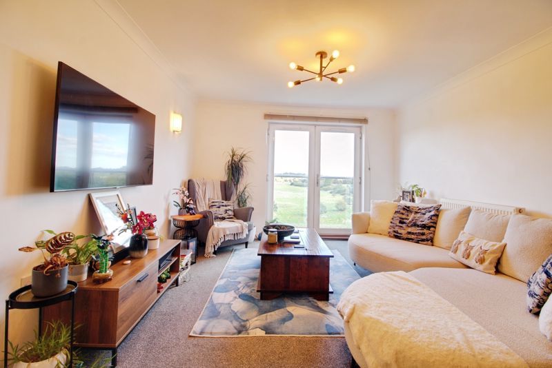 Property photo 2 of 18 Photo 16