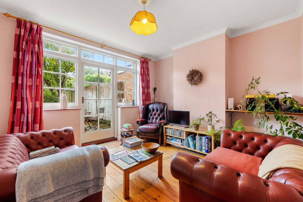 Property photo 2 of 14 Rear Reception Room