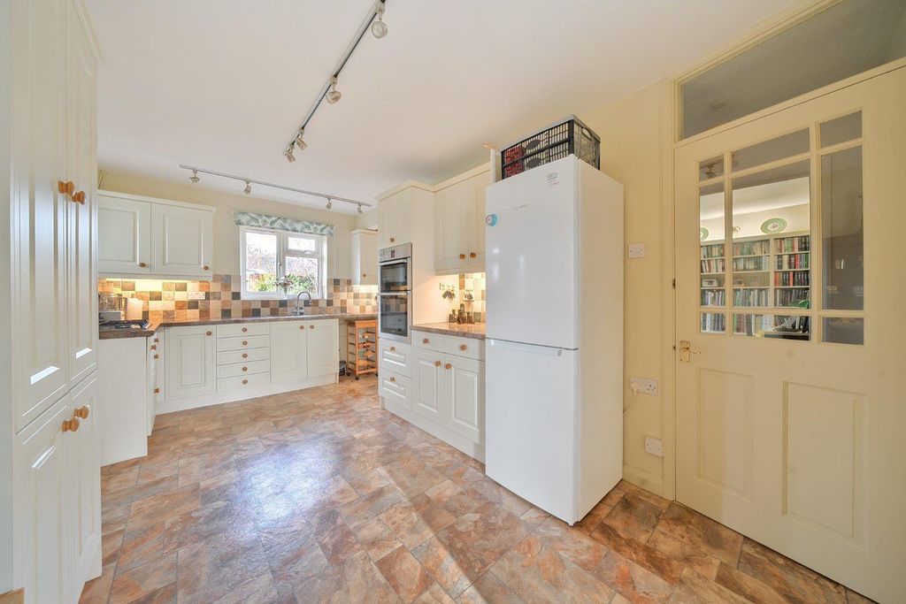 Property photo 3 of 20 Brushford, Seddons