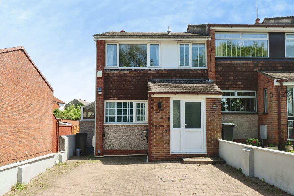 Property photo 1 of 14 Pbox-Img.Jpg