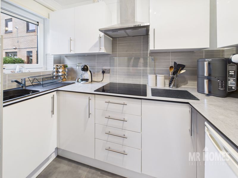 Property photo 3 of 29 Photo 20