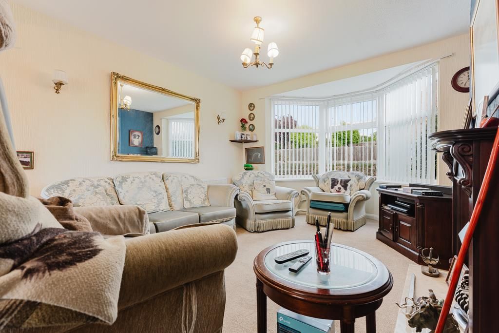 Property photo 3 of 20 21 Thomas Road, Kettering-10.Jpg