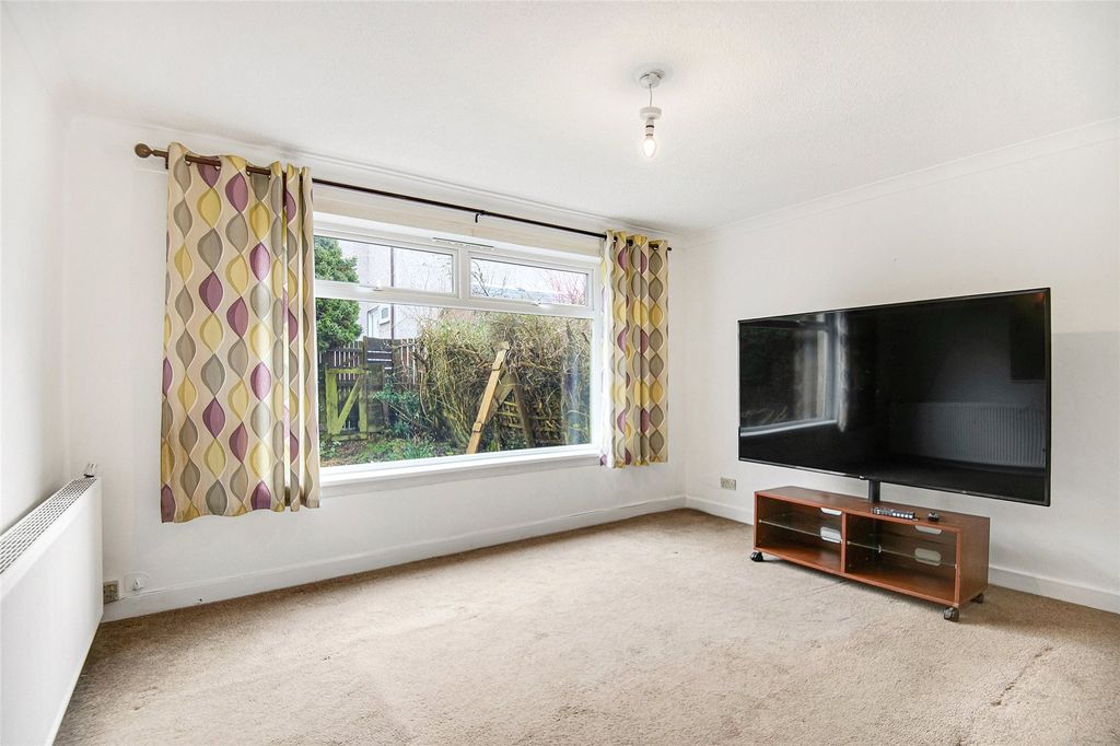 Property photo 2 of 19 Picture No. 18