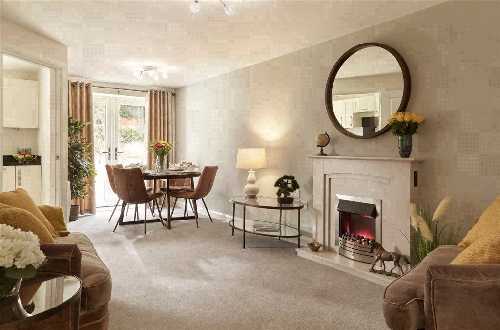 Property photo 2 of 14 Sitting Room