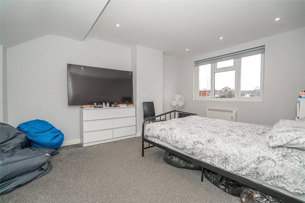 Property photo 1 of 13 Bedroom A