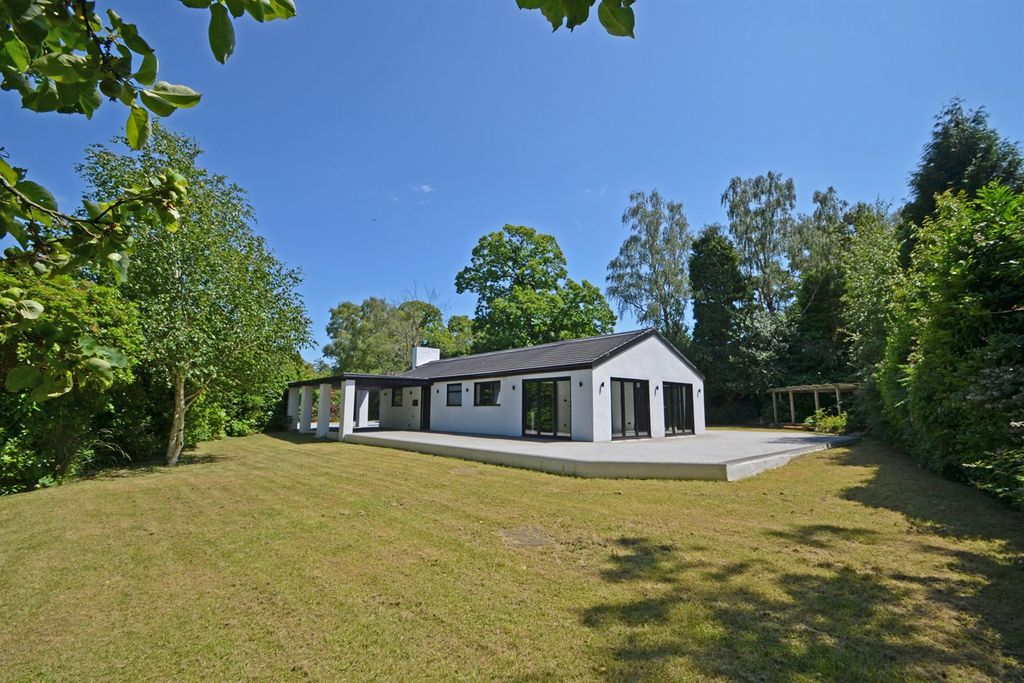 Property photo 1 of 15 (Main)
